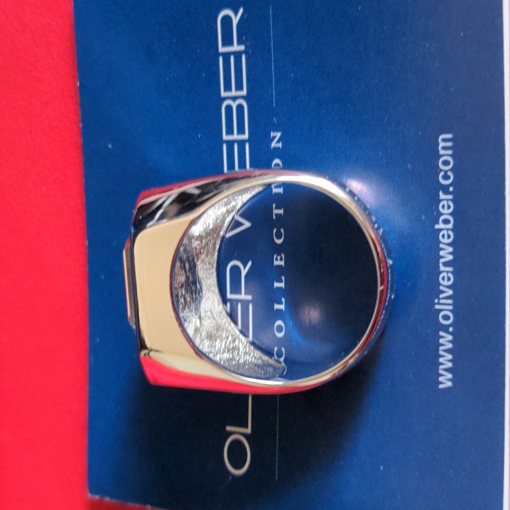 Nwot - Large Cz Statement Ring - image 3